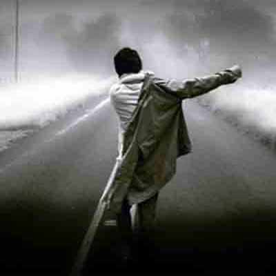 دانلود آهنگ داداش کجایی زندگی بی تو پر از درد و غمه جواد گرمابی